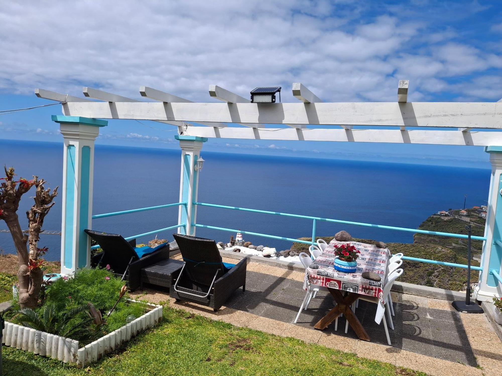 리베이라브라바 Casa D'Alegria Madeira Island 빌라 외부 사진